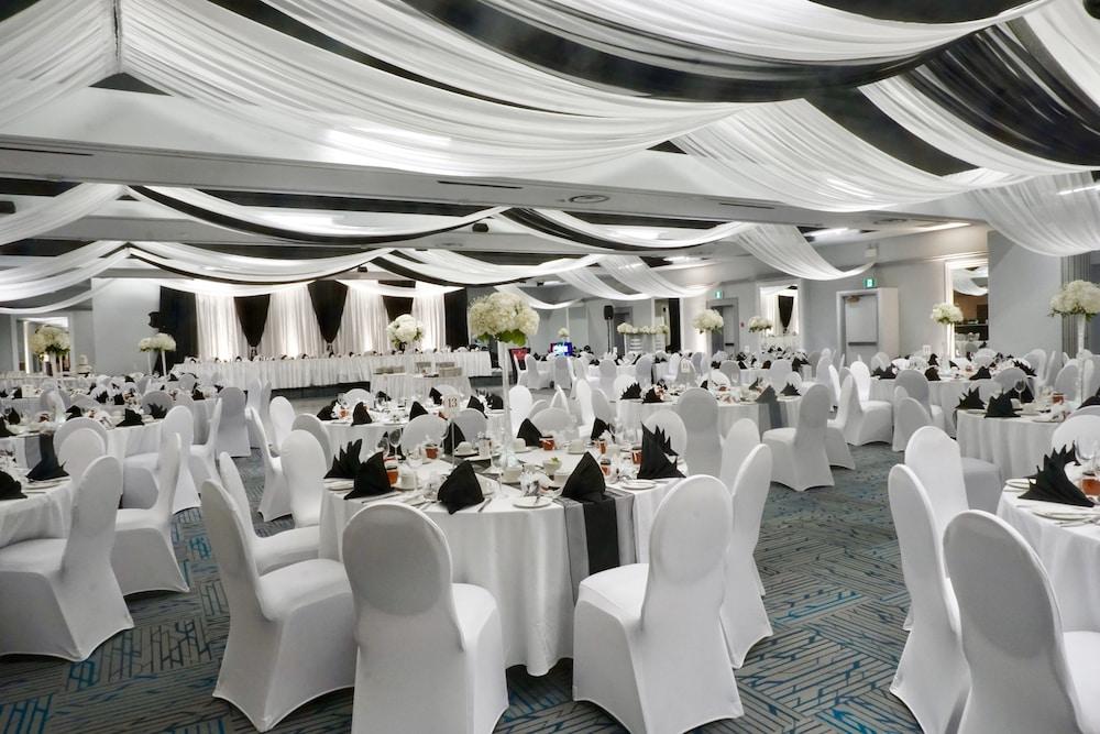 Quality Inn & Conference Centre Kingston Central Kültér fotó