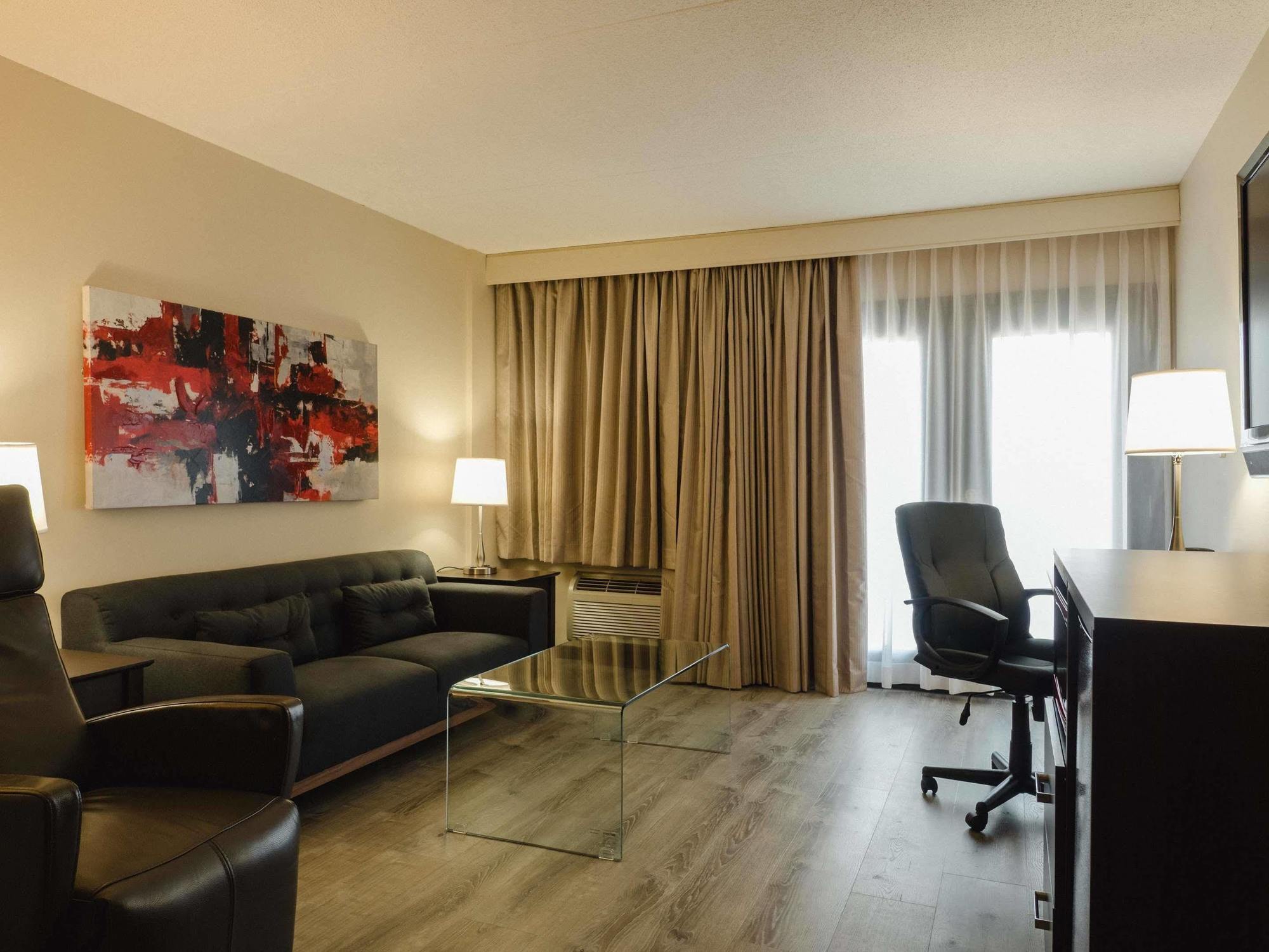 Quality Inn & Conference Centre Kingston Central Kültér fotó